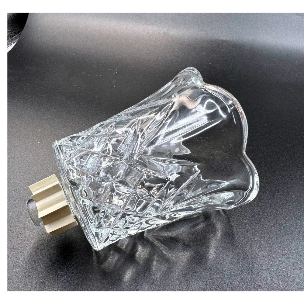 Home Interiors Clear Glass Diamond Cut Scalloped Peg Votive Candle Holder Cup